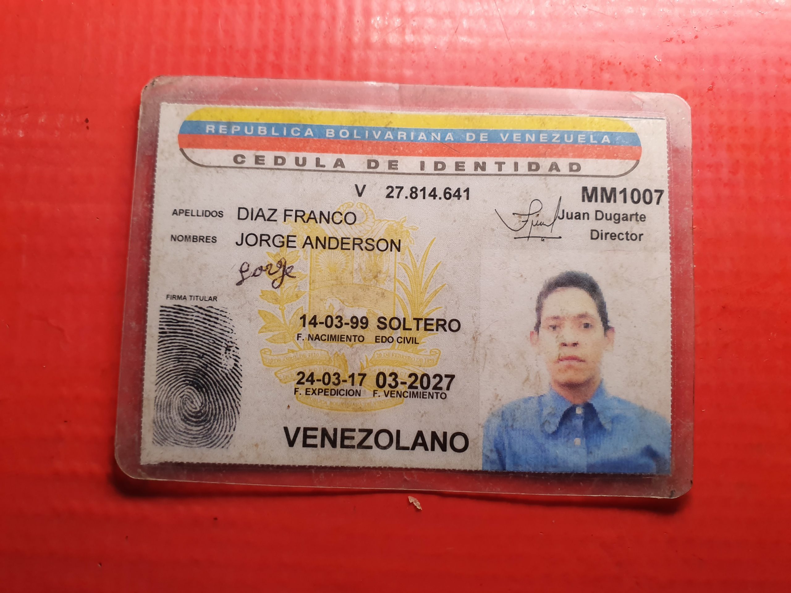Venezuelano tenta recuperar material de trabalho no rio e acaba morrendo afogado