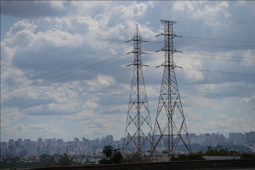 Blecaute atinge vários bairros de Manaus neste domingo, 22/03