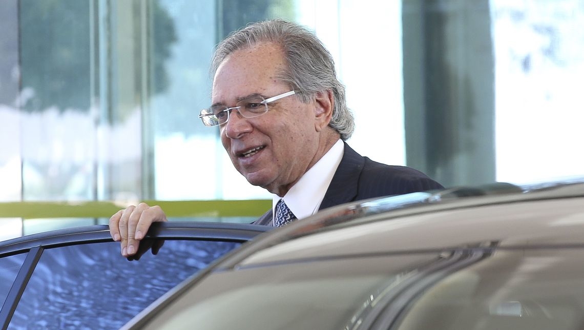 Boas notícias na economia. “Nós vamos surpreender o mundo de novo”, diz Guedes