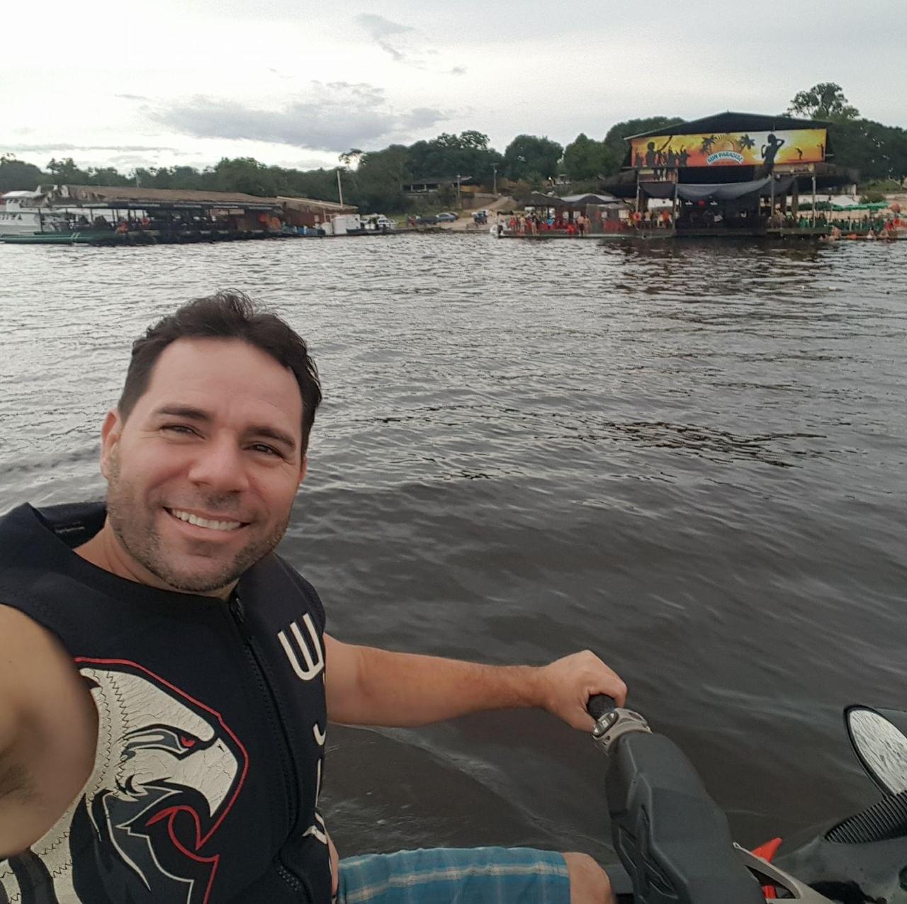 Urgente: dono da Moto Mania morre em acidente grave na AM-010