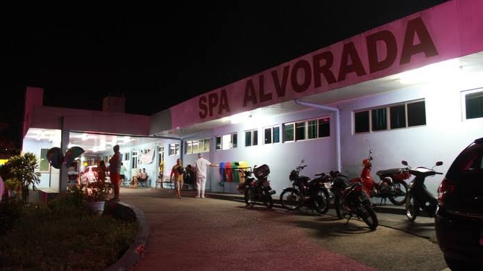 Família inteira é baleada ao sofrer ataque do ‘CV’ em Manaus