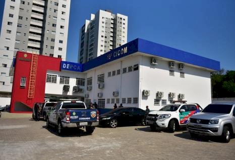 Mãe termina presa após tentar vender bebê para comprar drogas, em Manaus