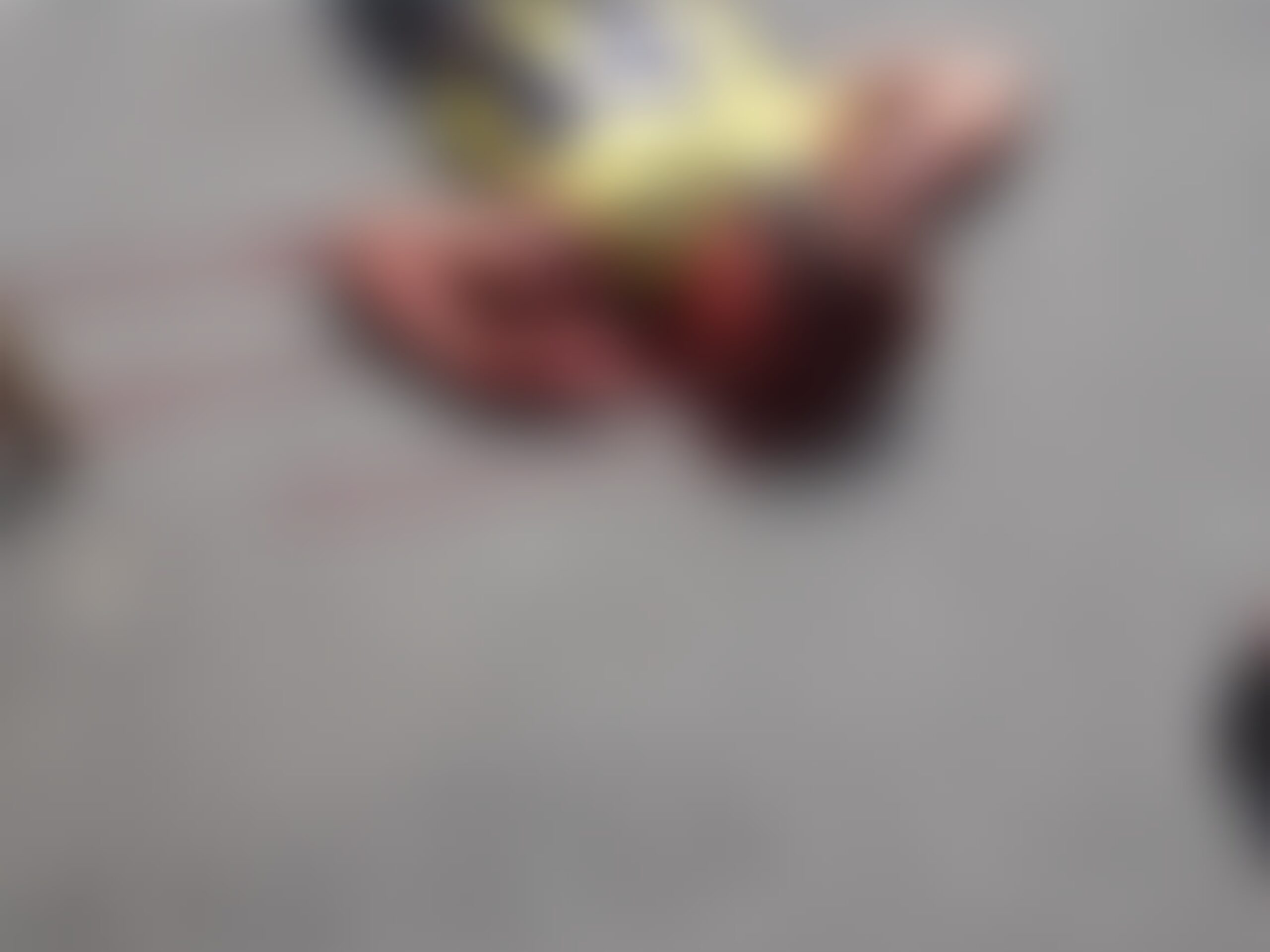 Homem leva tiro na cabeça no bairro da Compensa; imagens fortes