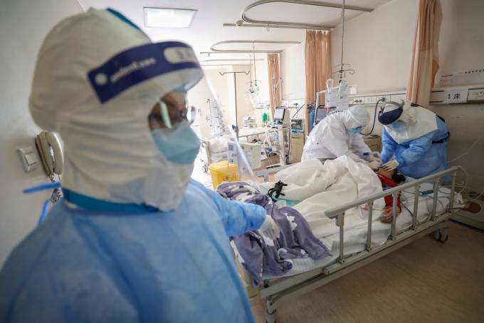 Amazonas soma 3.816 novos casos de Covid, ultrapassa 220 mil infectados e bate novo recorde na pandemia