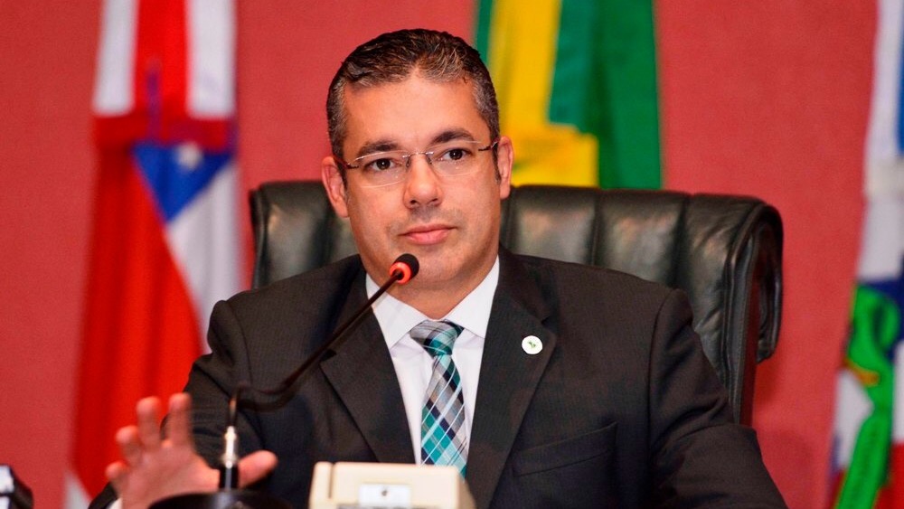 Josué Neto assume o cargo de conselheiro do Tribunal de Contas do Estado nesta quarta-feira (17)