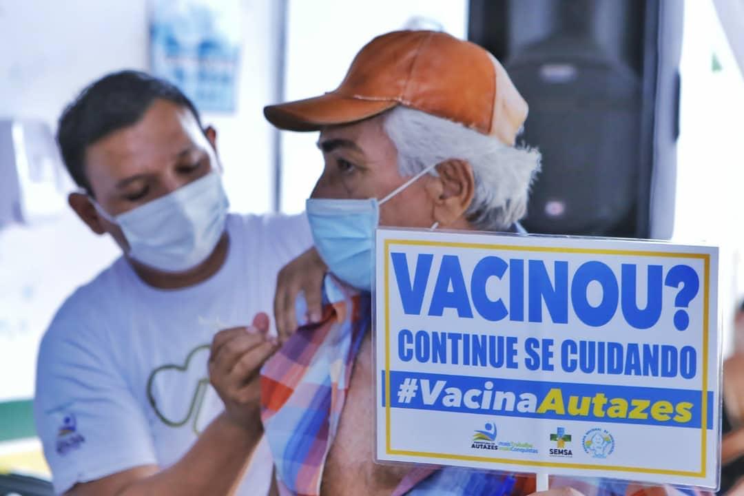 Movimento Vacina Autazes imuniza pessoas a partir de 18 anos no Monte Sinai e Novo Céu