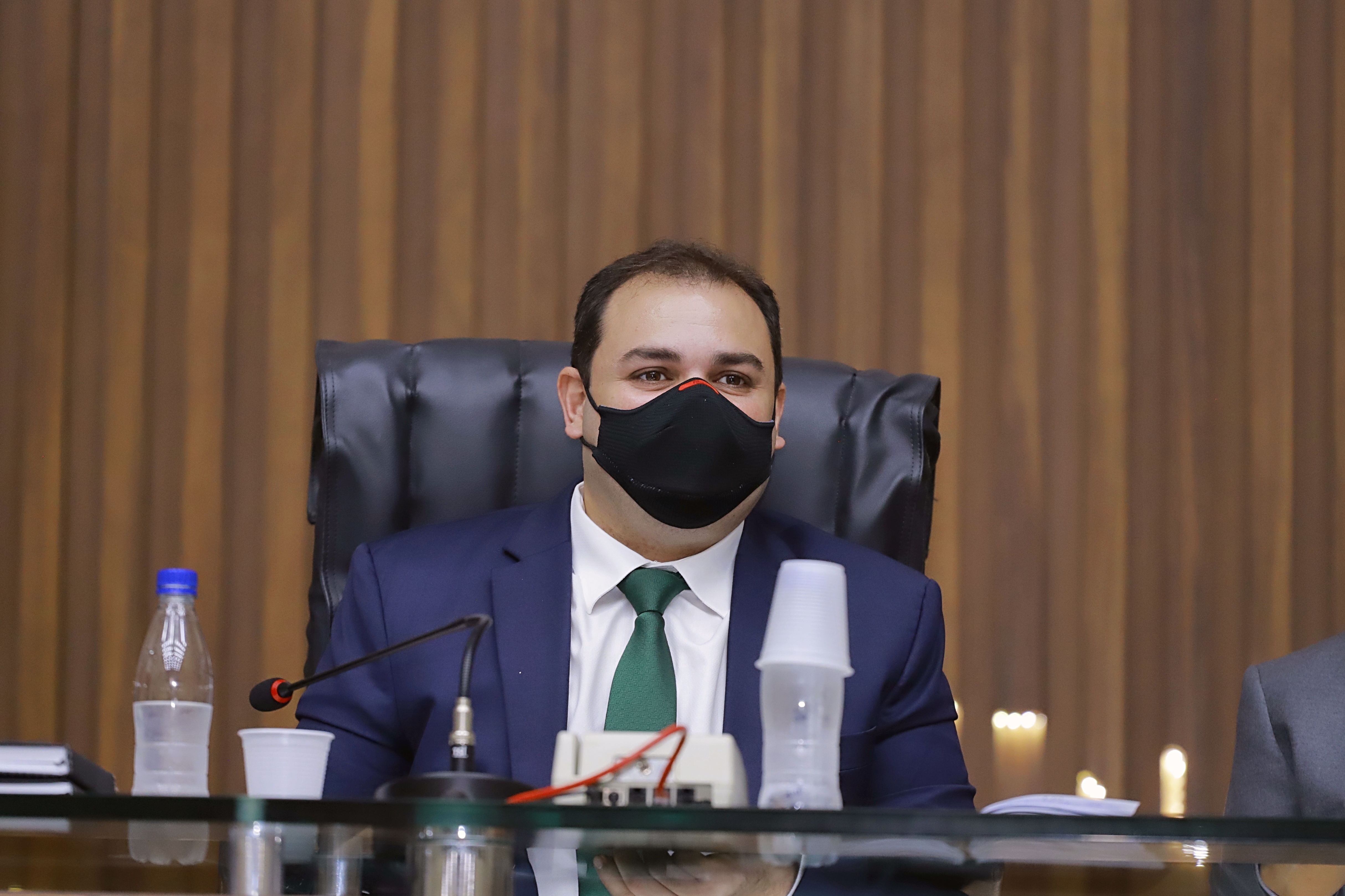 PL de Roberto Cidade que garante o recebimento remoto de receitas médicas é aprovado na Aleam