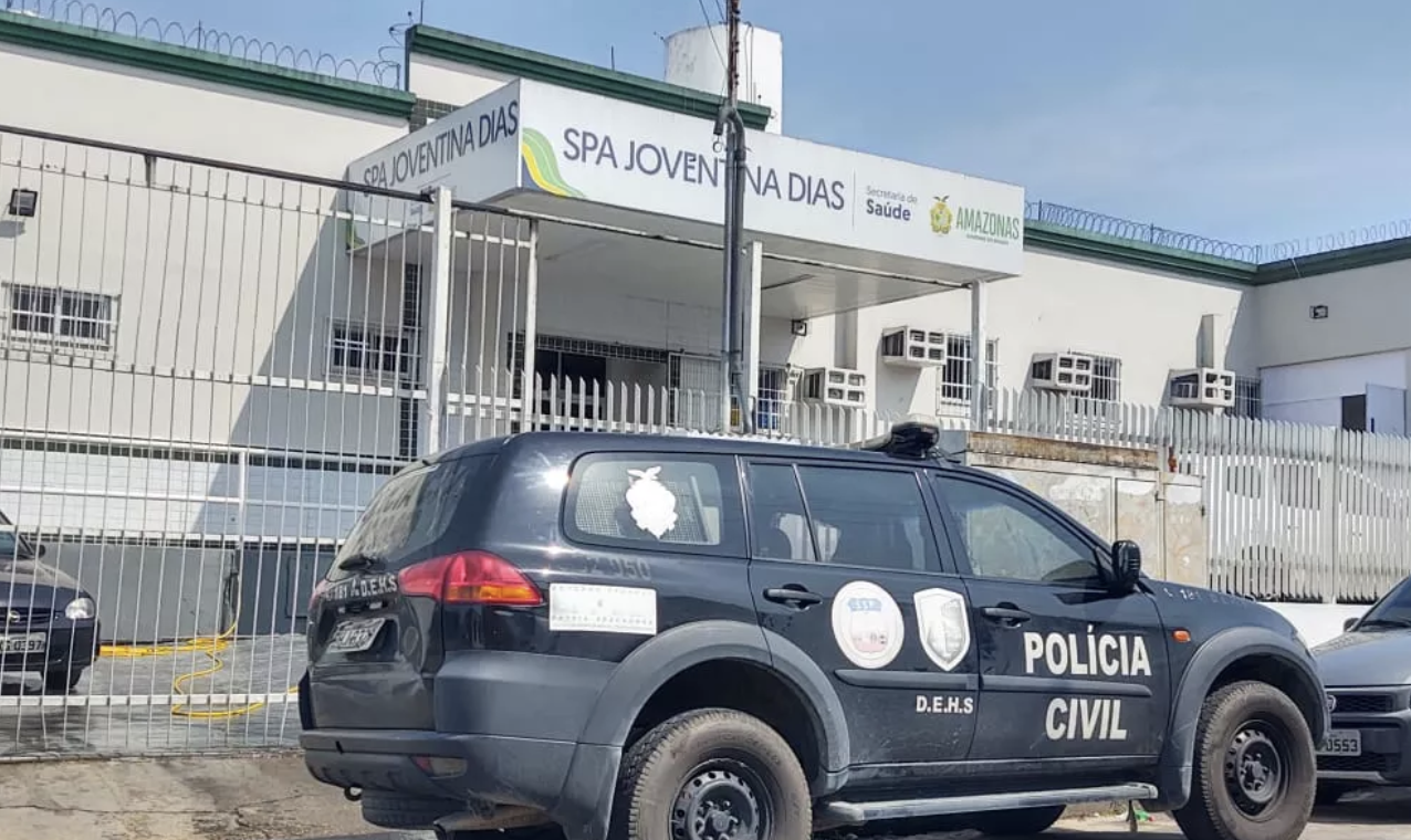 Homem é assassinado a tiros após ter casa invadida por facção no Santo Agostinho