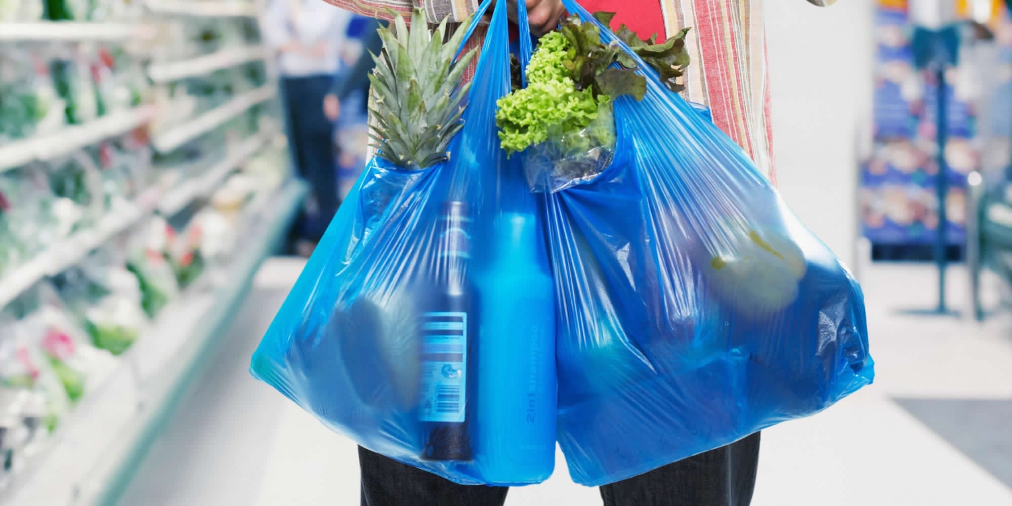 Agora é oficial: proibida a venda de sacolas plásticas em comércios de Manaus