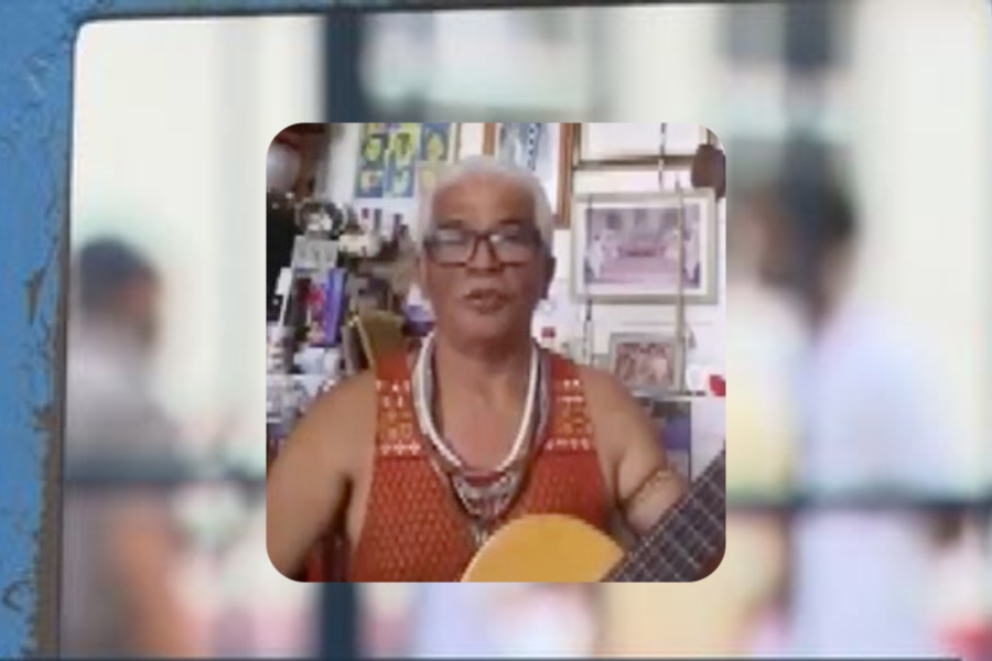 Professor de artes é afastado após obrigar crianças a darem beijo homossexual em troca de nota e dinheiro; ouça áudio