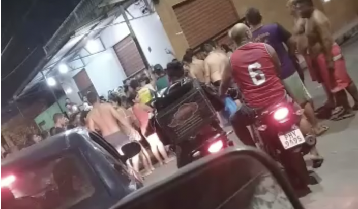 Assaltantes imploram pela polícia após receberem ‘carinho caloroso’ da população, em Manaus