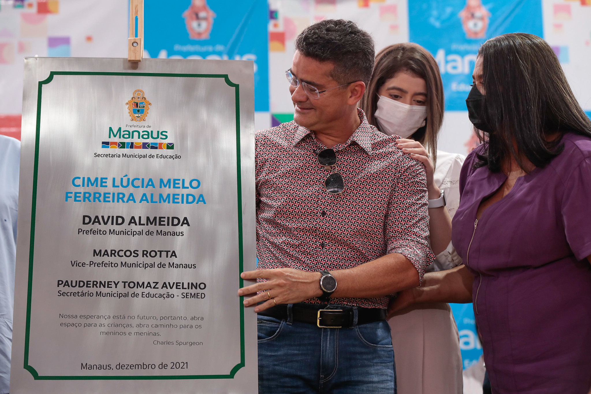 Prefeito David Almeida inaugura primeira escola municipal de tempo integral de sua gestão