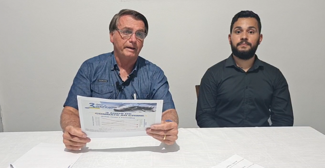 Salário mínimo irá para R$ 1.212 em 2022, confirma presidente Bolsonaro em live