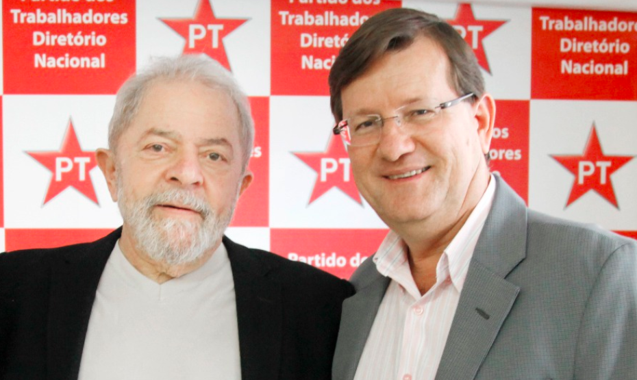 Cai a máscara do 'homem da Kombi': Zé Ricardo vota a favor dos 5,7 bilhões para propaganda de Lula