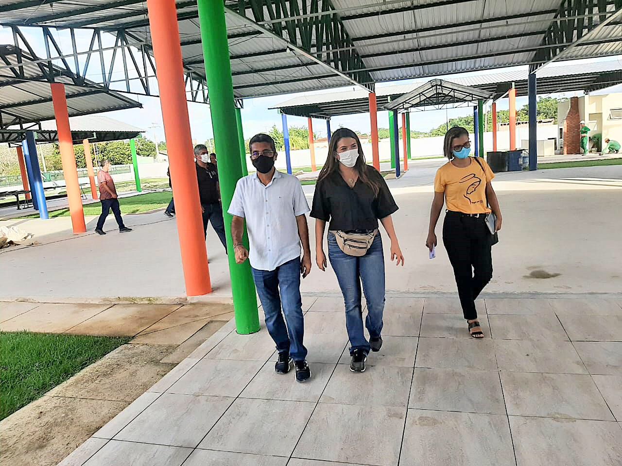 Em Manicoré, Alessandra Campêlo visita obras de Centro de Convivência e destaca parceria entre governo e prefeitura