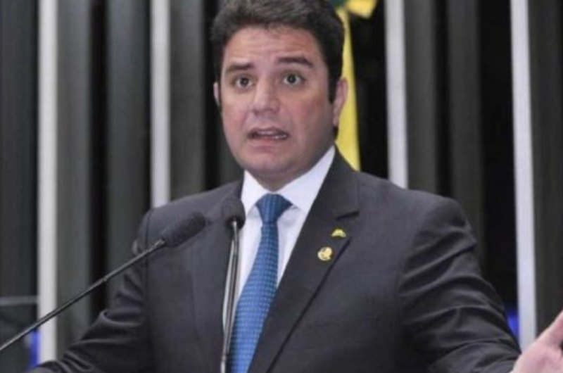 Coaf liga governador do Acre a transações de R$ 828 milhões