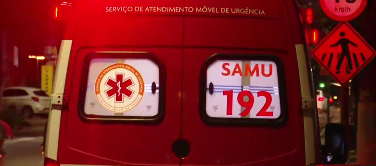 Pedestre é brutalmente atropelado por motociclista em acidente na avenida Mário Ypiranga