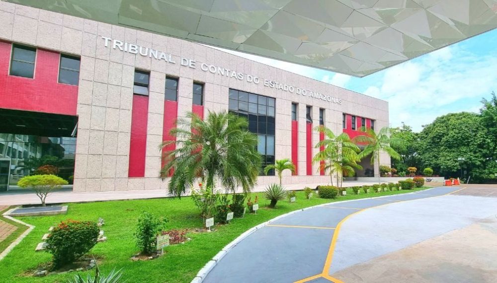 TCE-AM julga 85 processos na primeira sessão de 2022