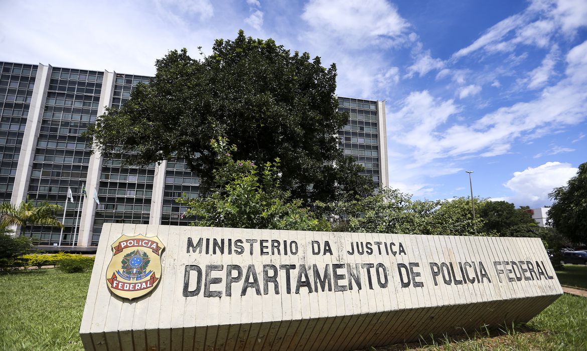 Polícia Federal faz operação contra abuso sexual infantil