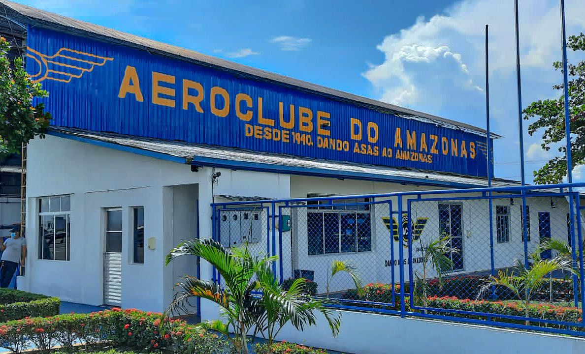 Aerocluebe do Amazonas afirmam que escolas de paraquedismo não pertencem a eles