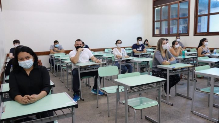 50 mil candidatos devem fazer as provas do concurso da Semsa neste domingo
