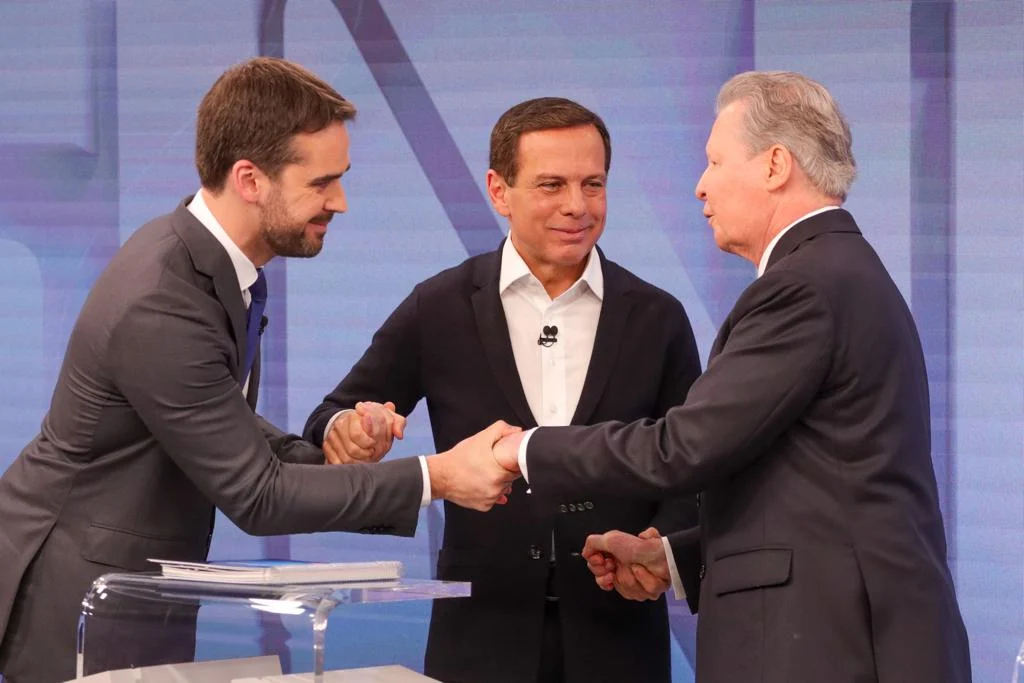 Arthur, Dória e Leite gastam mais R$ 12 milhões só para saber quem é o candidato a presidente pelo PSDB