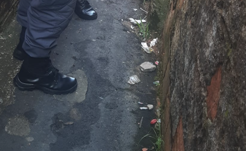 Urgente: homem é execut4do em ‘beco da morte’ na Compensa
